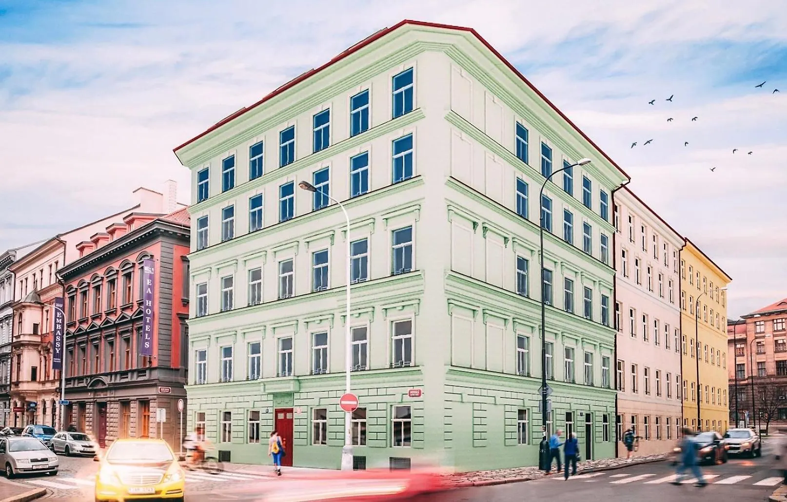 New Apartments Chain Florenc contacts